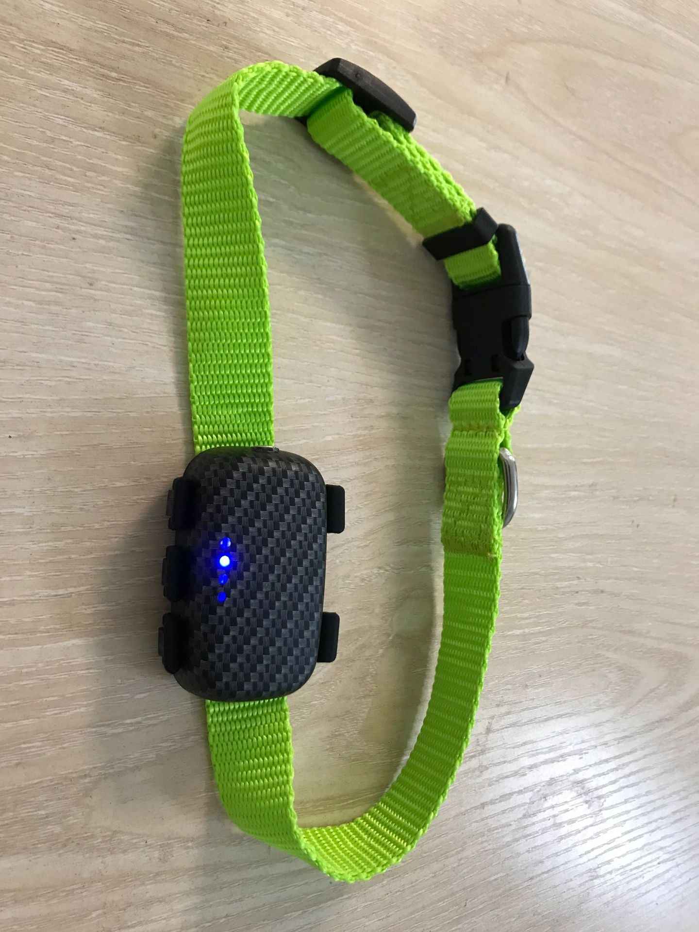 New Hot Pet Product 4G Accurate Positioning Magnetic Adsorption Charging Waterproof Adjustable Cat Dog GPS Tracker